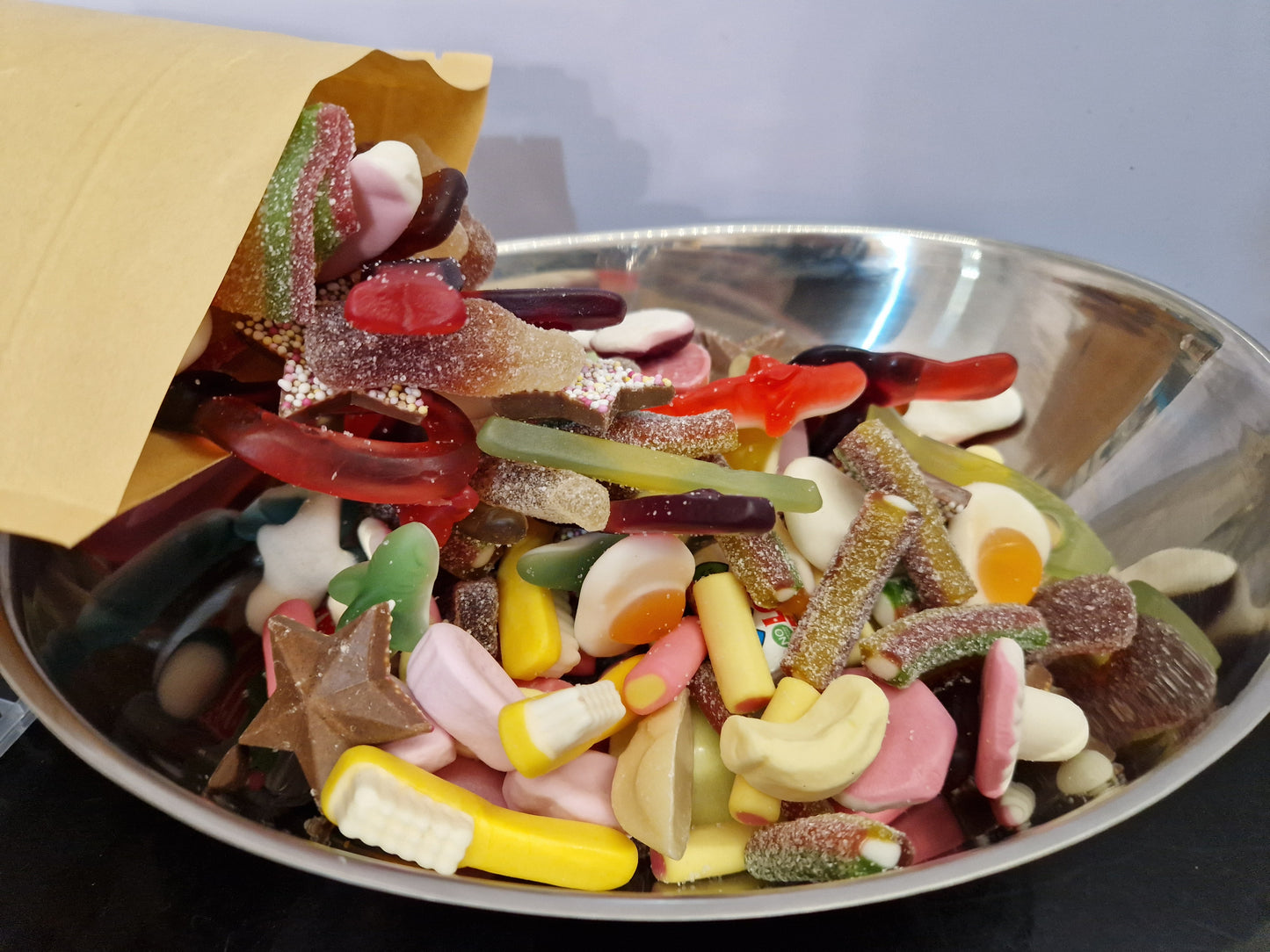 HALF KILO PICK 'N' MIX BAG