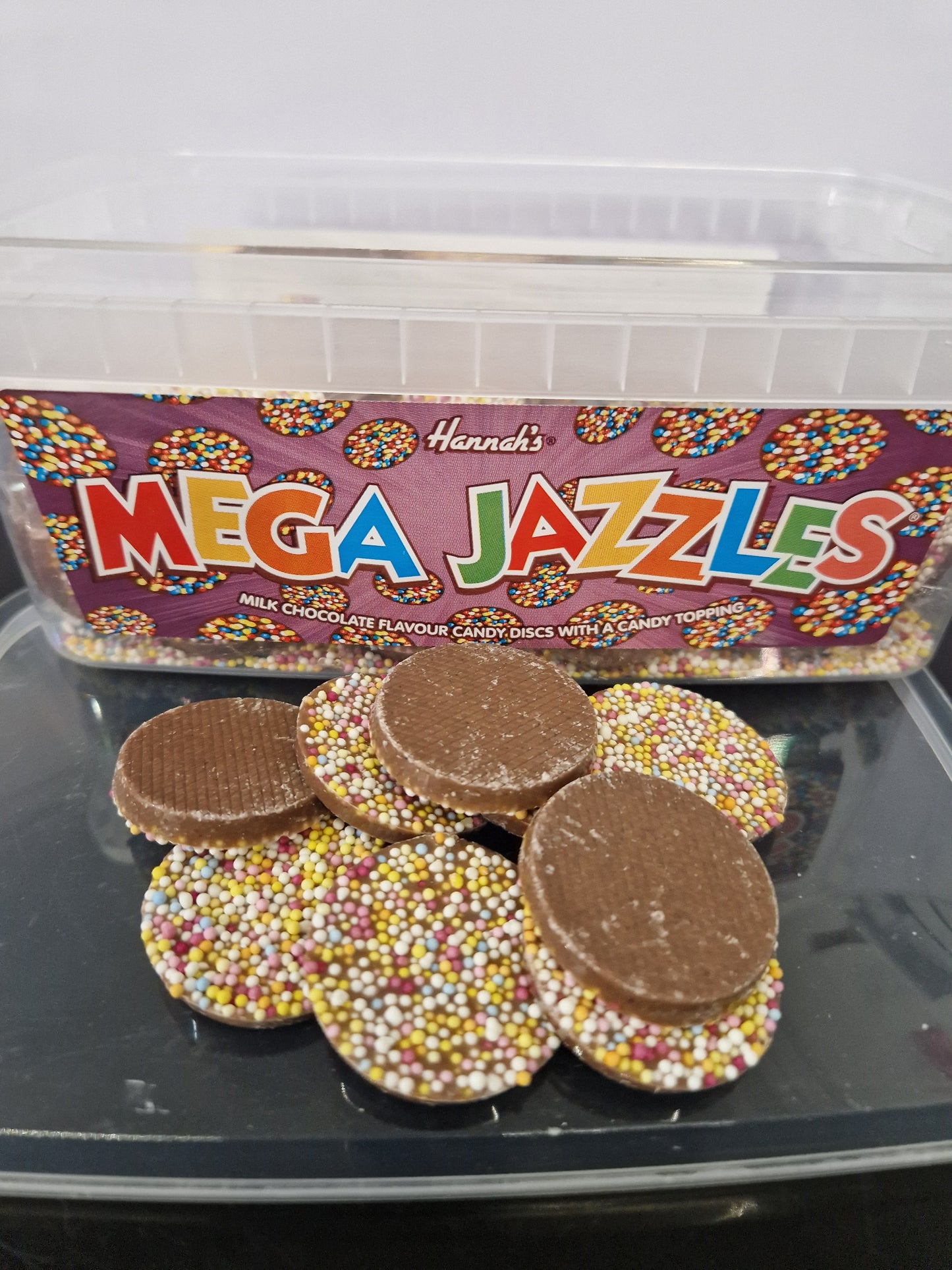 MEGA MILK CHOCOLATE JAZZLES