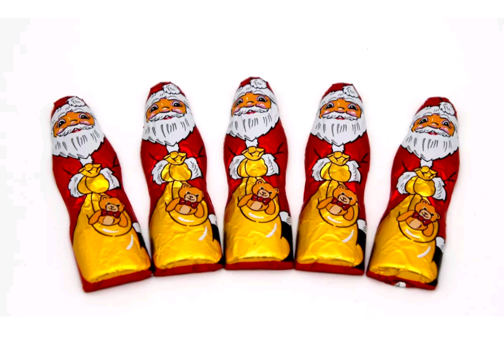 MILK CHOCOLATE SANTAS