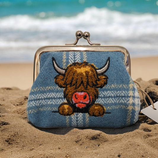 HEATHER - A TOUCH OF MOO COIN PURSE