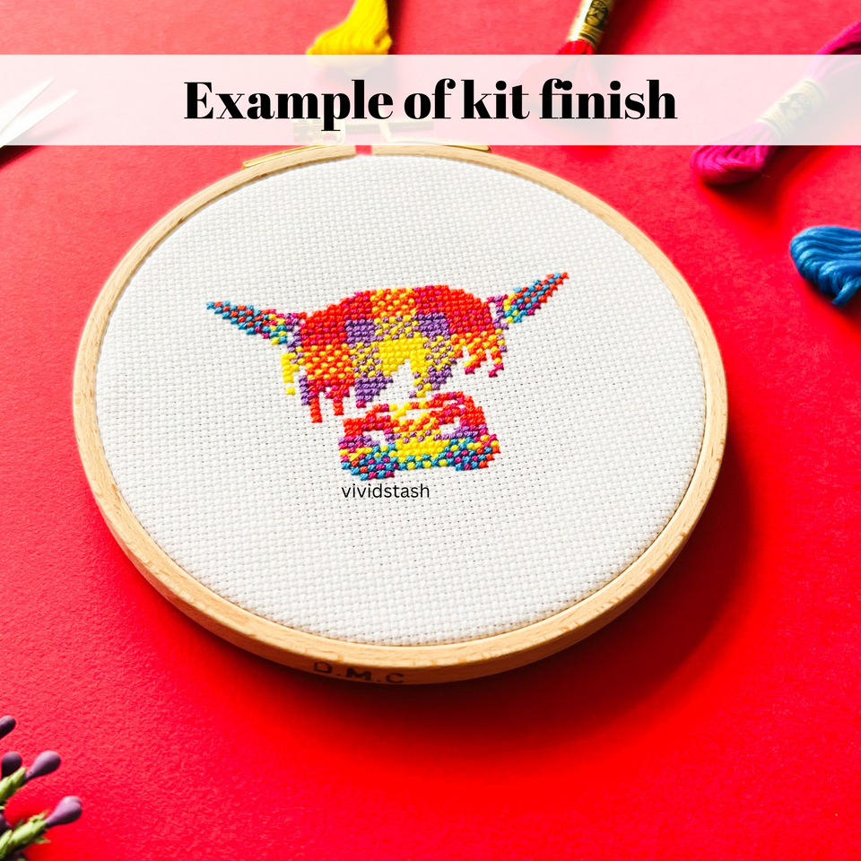 CROSS STITCH - HARRIS THE HIGHLAND COW